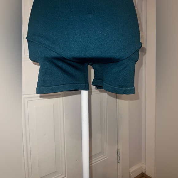 Teal halter bodysuit - Picture 3 of 5